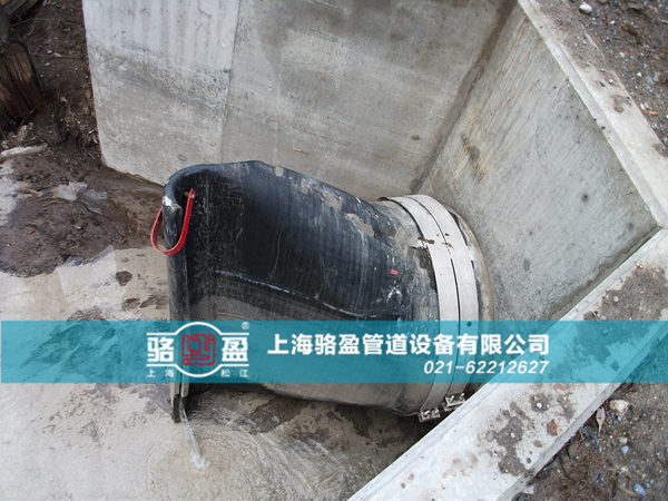 彎嘴法蘭式<a href=http://www.yhtyp.com/ target=_blank class=infotextkey><a href=http://www.yhtyp.com target=_blank class=infotextkey>鴨嘴閥</a></a>質量