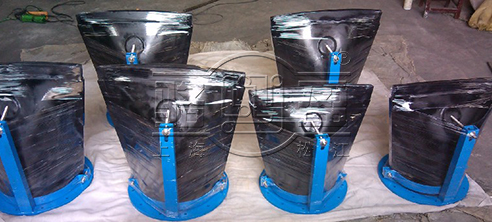 一組<a href=http://www.yhtyp.com/ target=_blank class=infotextkey><a href=http://www.yhtyp.com target=_blank class=infotextkey>鴨嘴閥</a></a>等待發貨